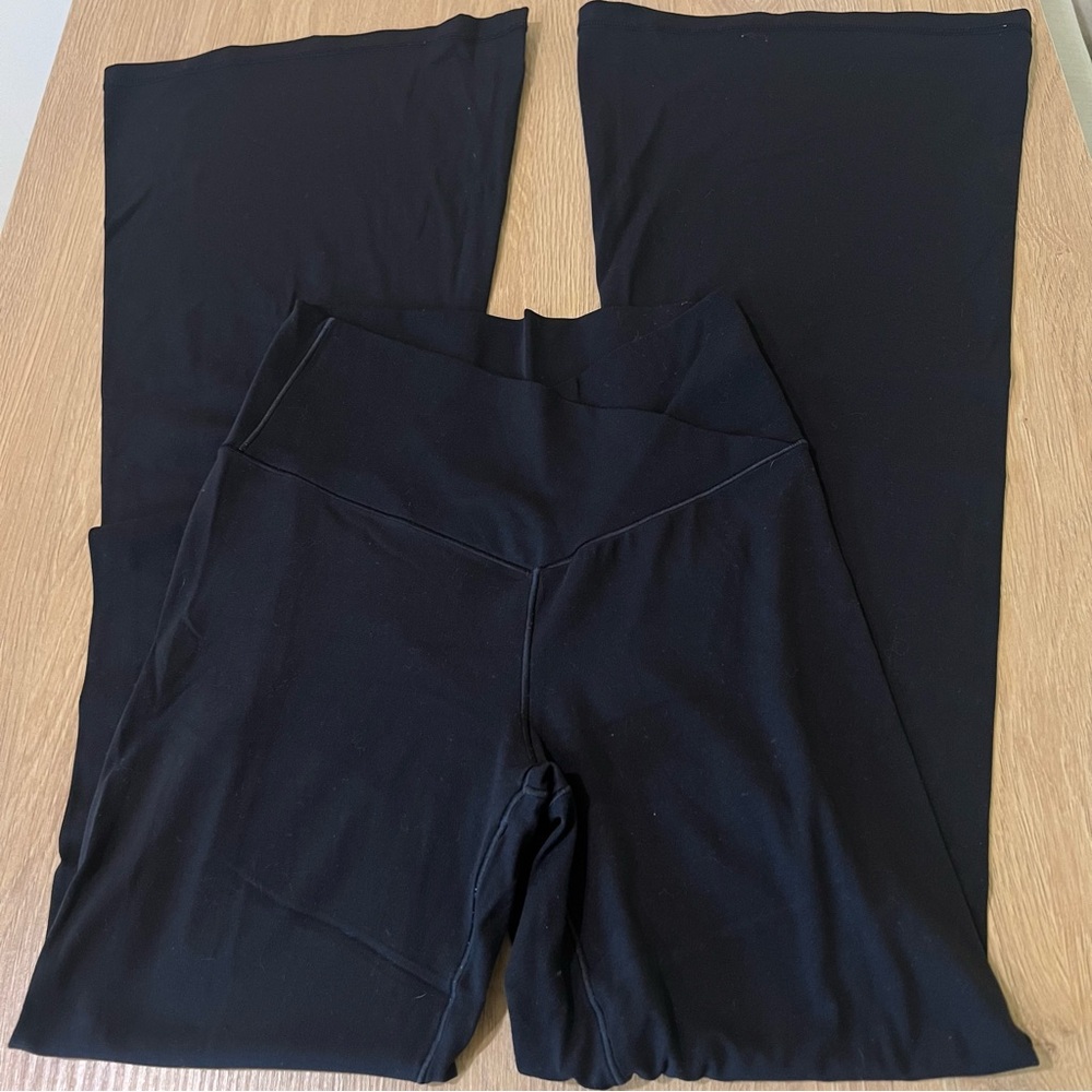 Aerie flare black leggings